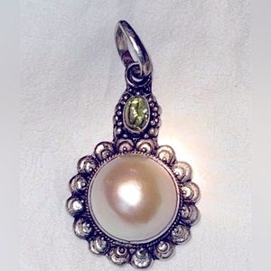 Vintage Sterling Silver, Pearl & Peridot Pendant